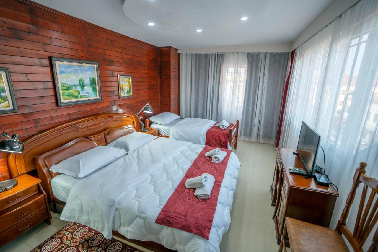 Zobo Hotel Szkodra Zewnętrze zdjęcie